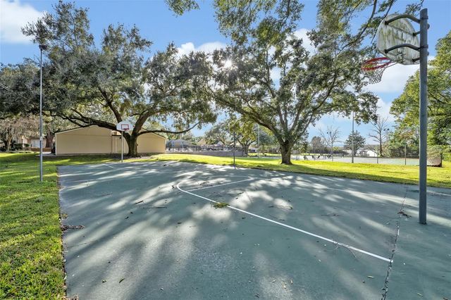 451 OAK HAVEN DRIVE, Altamonte Springs, FL 32701