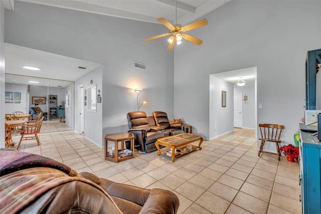 451 OAK HAVEN DRIVE, Altamonte Springs, FL 32701