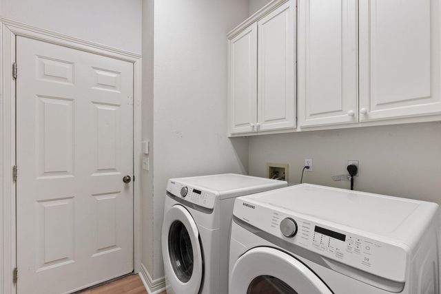 123 Clubhouse DR, Lakeway, TX 78734