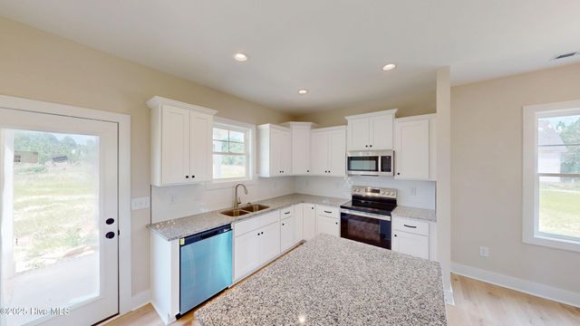 131 Spring Meadows Drive, Aberdeen, NC 28315