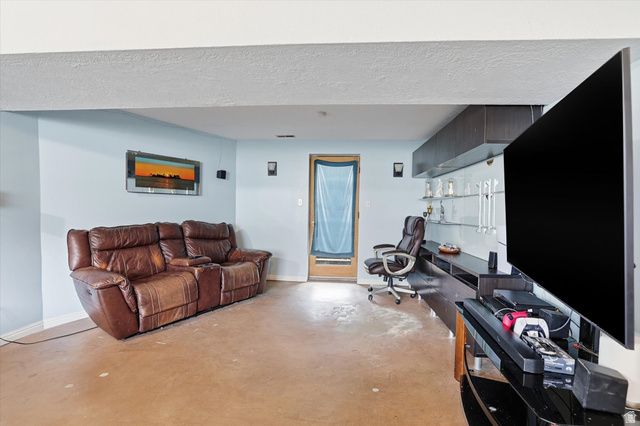 5124 S 1275 W, Riverdale, UT 84405