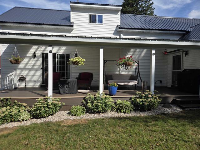 7015 N 2nd Drive, Westfield, WI 53964