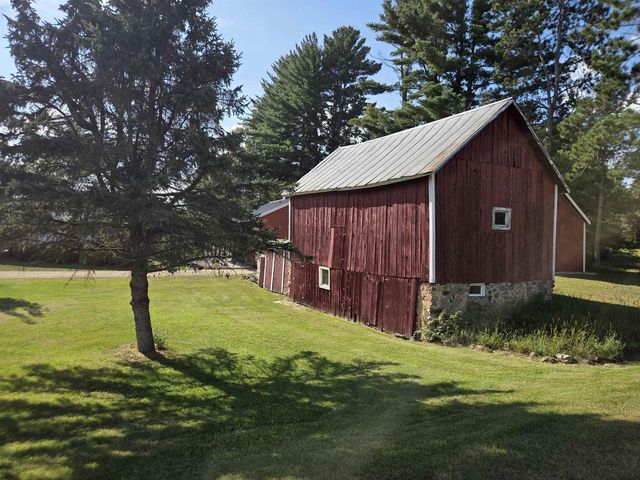 7015 N 2nd Drive, Westfield, WI 53964