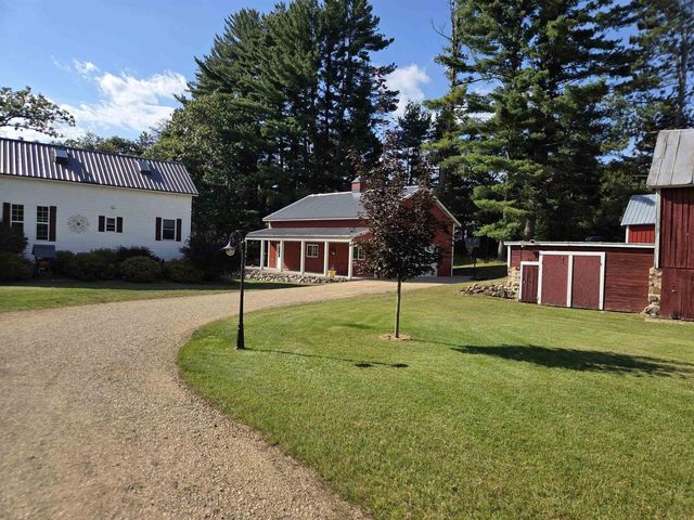 7015 N 2nd Drive, Westfield, WI 53964