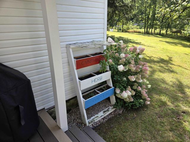 7015 N 2nd Drive, Westfield, WI 53964