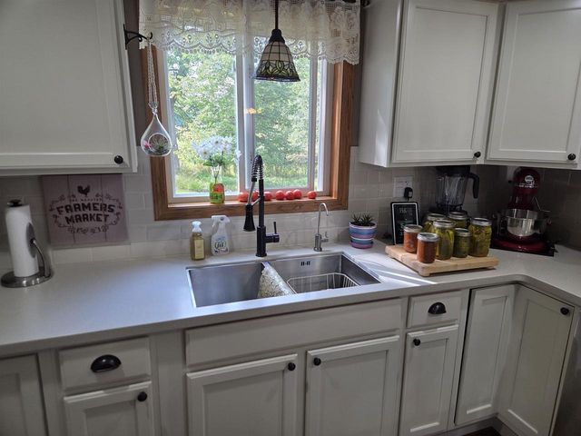 7015 N 2nd Drive, Westfield, WI 53964