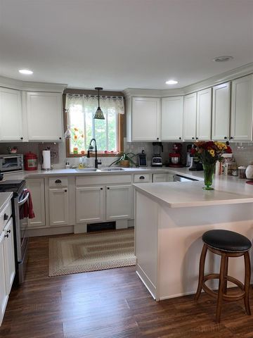 7015 N 2nd Drive, Westfield, WI 53964