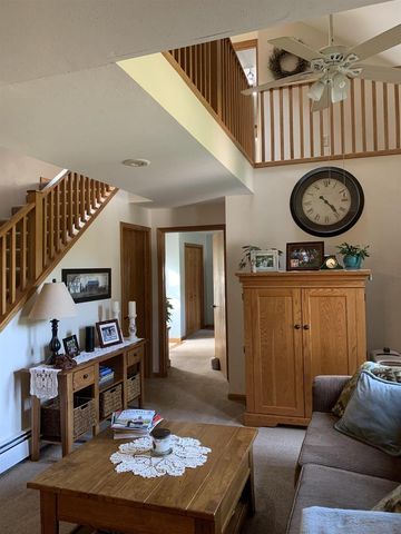 7015 N 2nd Drive, Westfield, WI 53964