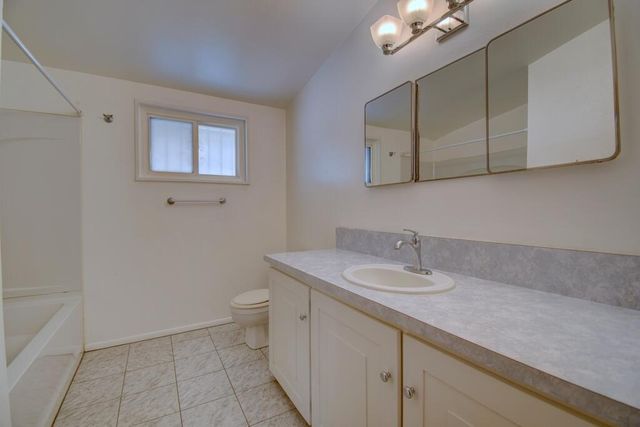 4413 Goodrich Avenue NE, Albuquerque, NM 87110