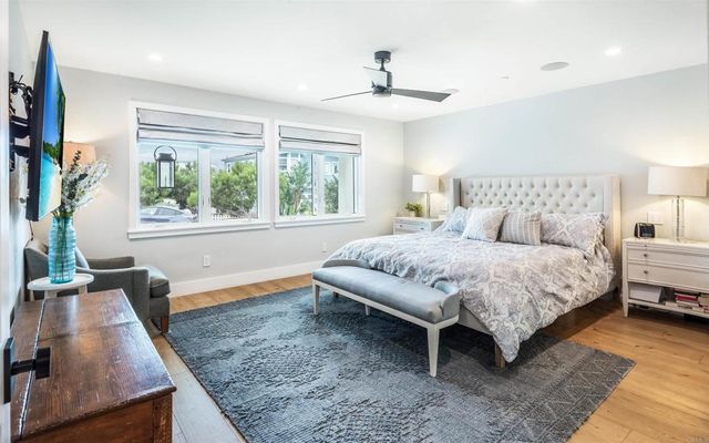 229 24th St., Hermosa Beach, CA 90254