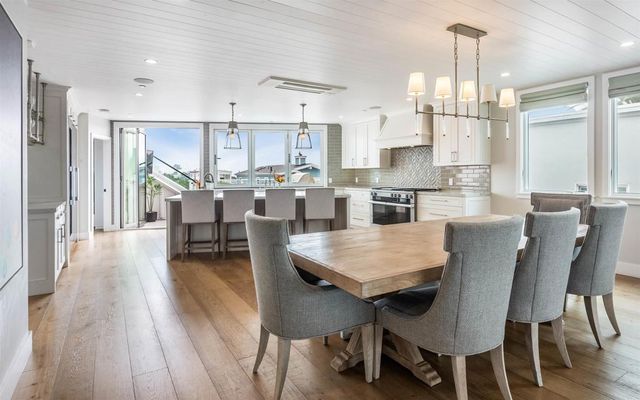229 24th St., Hermosa Beach, CA 90254