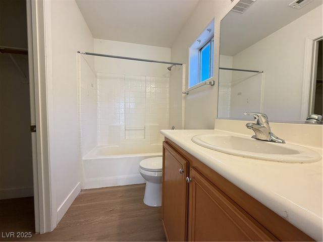 4098 Asante Cove Street, Las Vegas, NV 89115