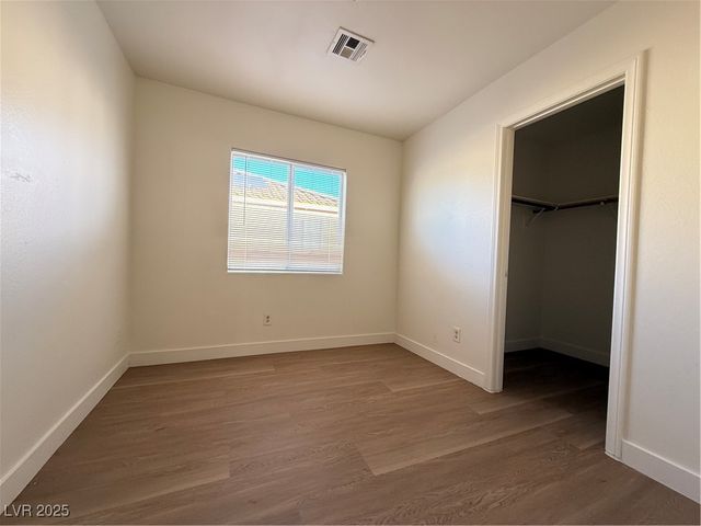 4098 Asante Cove Street, Las Vegas, NV 89115