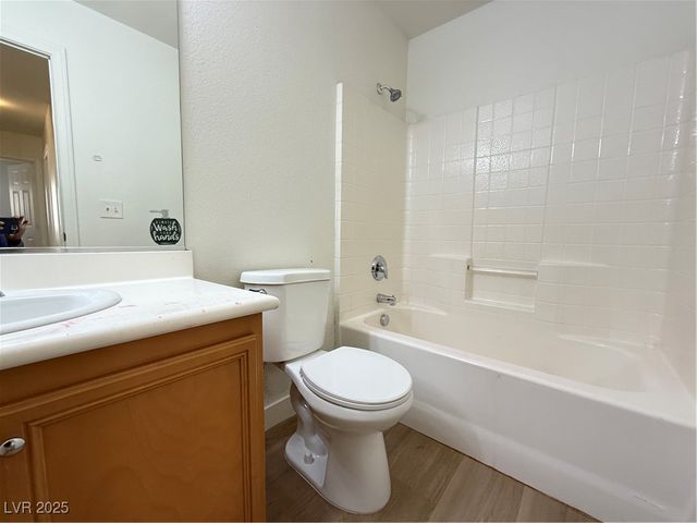 4098 Asante Cove Street, Las Vegas, NV 89115