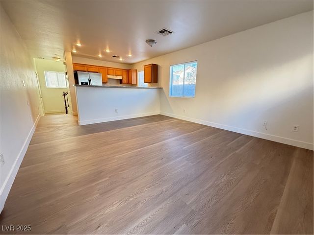 4098 Asante Cove Street, Las Vegas, NV 89115