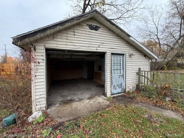 1407 Bradfield Street, Bay City, MI 48706