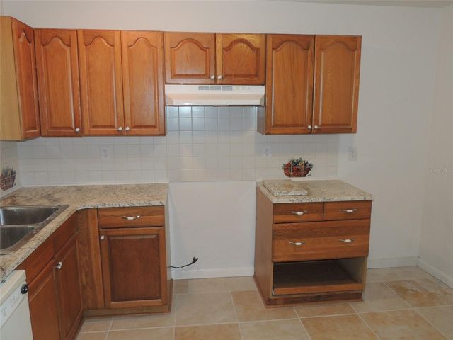 13250 NE 52ND PLACE, Williston, FL 32696