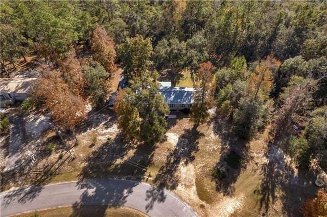 1264 Jones Way SE, Darien, GA 31305