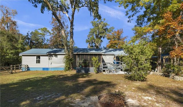 1264 Jones Way SE, Darien, GA 31305
