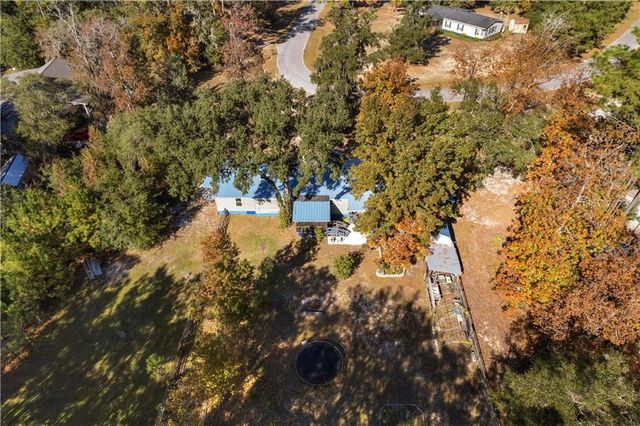 1264 Jones Way SE, Darien, GA 31305