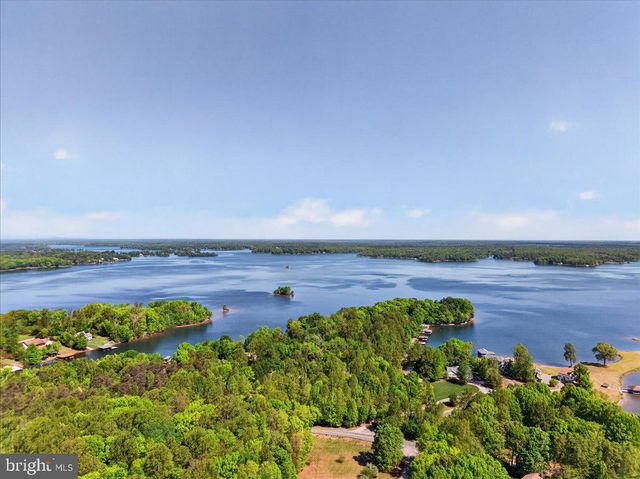 172 COVENANT WAY, Bumpass, VA 23024
