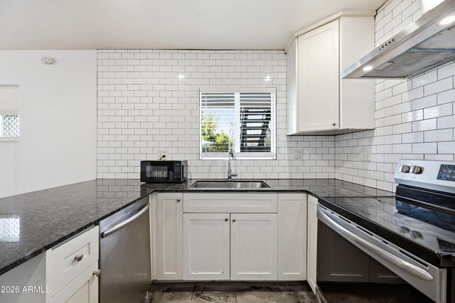 3615 N 15th Avenue Apt 20, Phoenix, AZ 85015