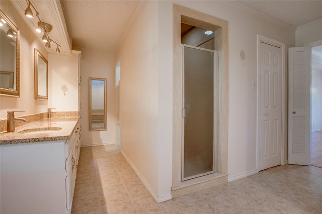 603 Mobley Road, Cedar Hill, TX 75104