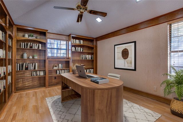 603 Mobley Road, Cedar Hill, TX 75104