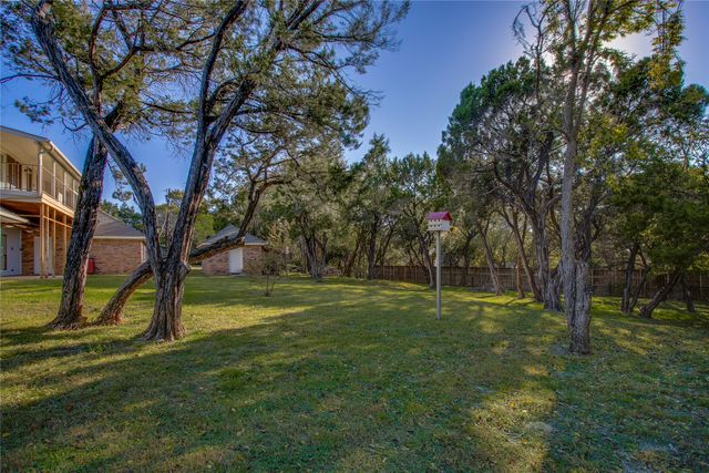 603 Mobley Road, Cedar Hill, TX 75104