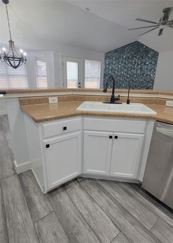 1849 Greening WAY, Leander, TX 78641