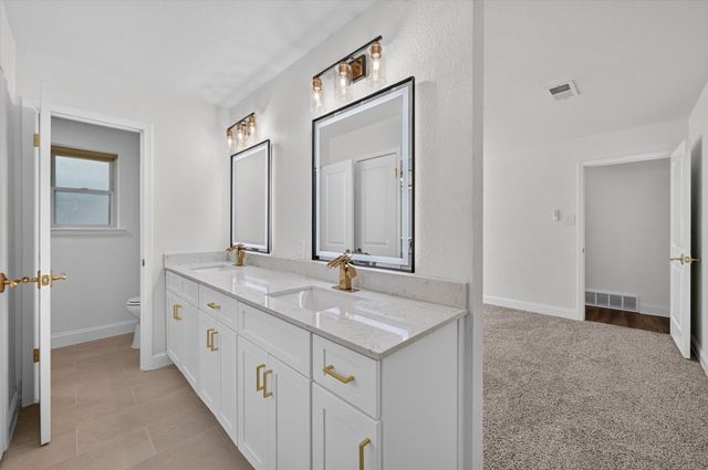 3420 Denbury Drive, Fort Worth, TX 76133