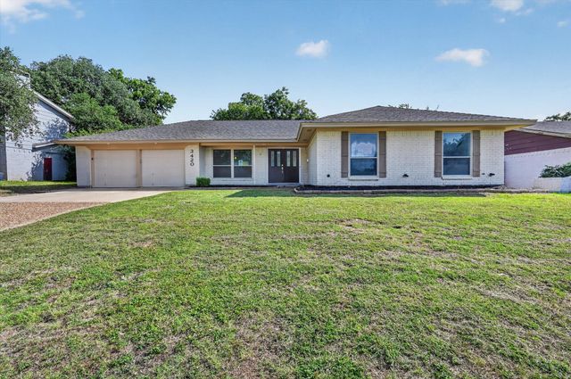 3420 Denbury Drive, Fort Worth, TX 76133