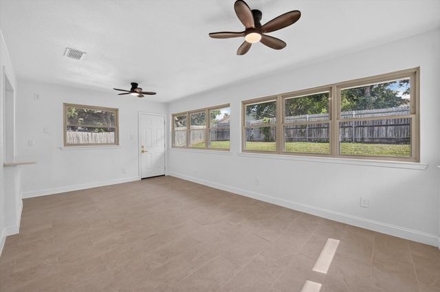 3420 Denbury Drive, Fort Worth, TX 76133