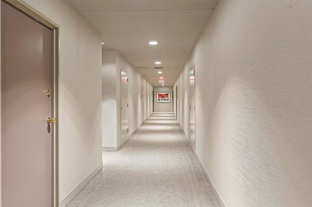 5000 Montrose Boulevard 16B, Houston, TX 77006