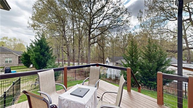 21 WEXFORD Circle, Thomasville, NC 27360