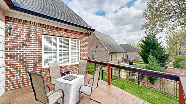 21 WEXFORD Circle, Thomasville, NC 27360