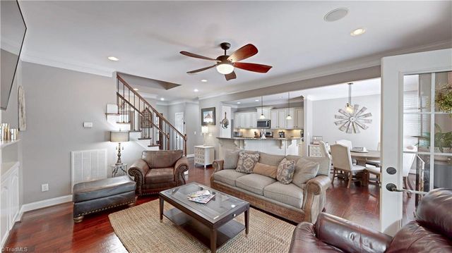 21 WEXFORD Circle, Thomasville, NC 27360