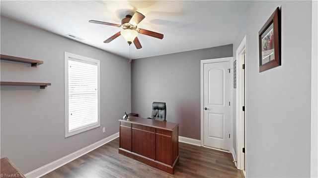 21 WEXFORD Circle, Thomasville, NC 27360