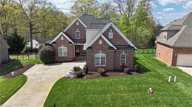 21 WEXFORD Circle, Thomasville, NC 27360