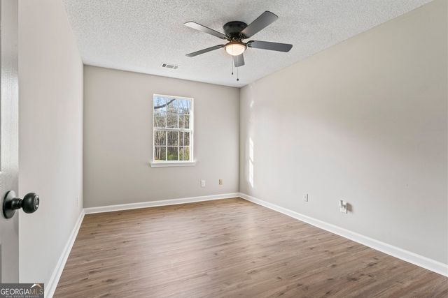 147 Bonnies Way, Jenkinsburg, GA 30234