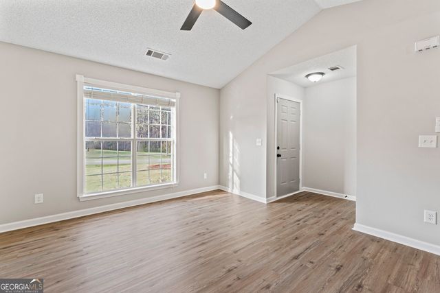 147 Bonnies Way, Jenkinsburg, GA 30234