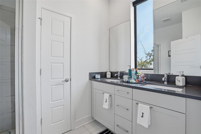 4810 W MCELROY AVENUE 30, Tampa, FL 33611