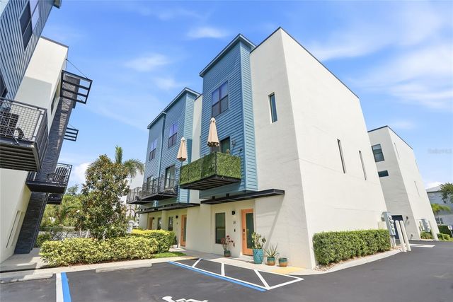 4810 W MCELROY AVENUE 30, Tampa, FL 33611