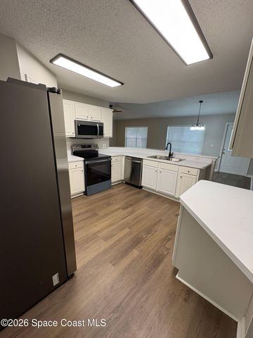 1999 Waukesha Avenue SE, Palm Bay, FL 32909