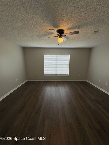 1999 Waukesha Avenue SE, Palm Bay, FL 32909