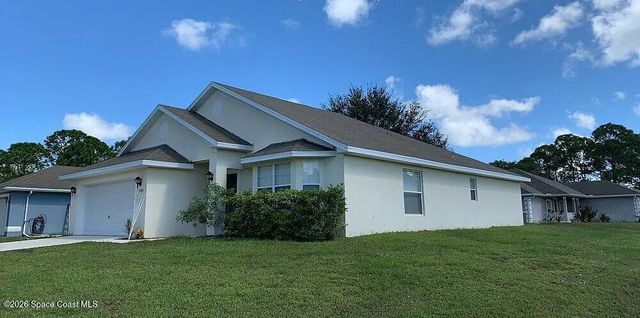 1999 Waukesha Avenue SE, Palm Bay, FL 32909