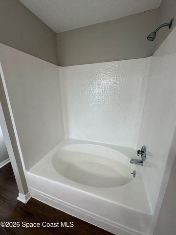 1999 Waukesha Avenue SE, Palm Bay, FL 32909