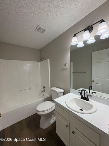1999 Waukesha Avenue SE, Palm Bay, FL 32909