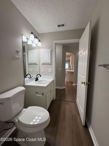 1999 Waukesha Avenue SE, Palm Bay, FL 32909