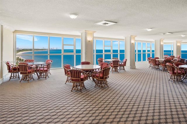 600 Grapetree Dr 3BS, Key Biscayne, FL 33149